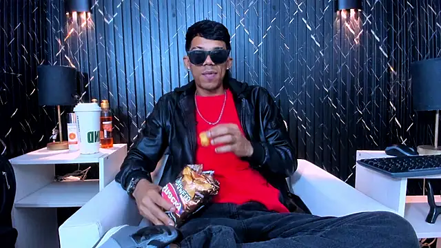 Snapshot of Gregory_Sforza chatting on November 20, 12:17 pm Gregory Sforza online show from November 20, 12:17 pm