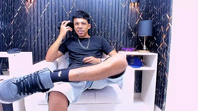 Snapshot of Gregory_Sforza chatting on November 26, 6:19 pm Gregory Sforza online show from November 26, 6:19 pm