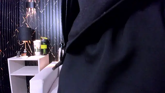 Snapshot of Gregory_Sforza chatting on October 27, 12:50 pm Gregory Sforza online show from October 27, 12:50 pm