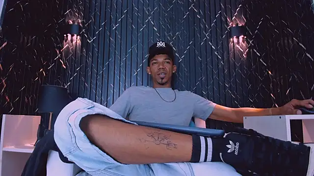 Gregory Sforza online show from April 13, 3:54 am