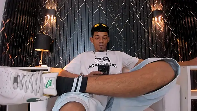 Gregory Sforza online show from February 20, 7:38 pm