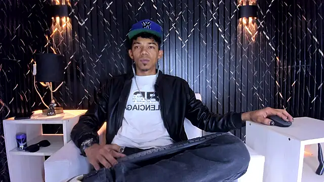 Snapshot of Gregory_Sforza chatting on November 3, 11:47 am Gregory Sforza online show from November 3, 11:47 am