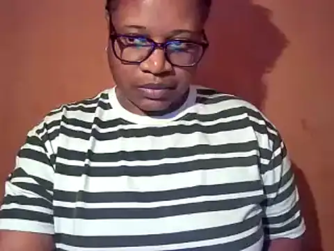 Snapshot of sexyamanda_ chatting on June 25, 8:14 pm sexyamanda online show from June 25, 8:14 pm