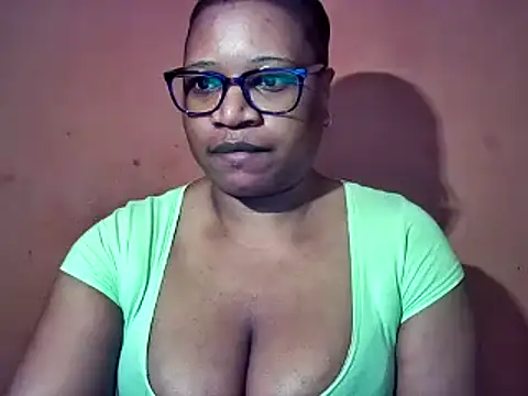 sexyamanda  online show from October 8, 9:22 am