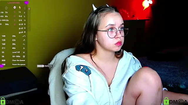 Lilysweet13 online show from November 7, 8:24 pm