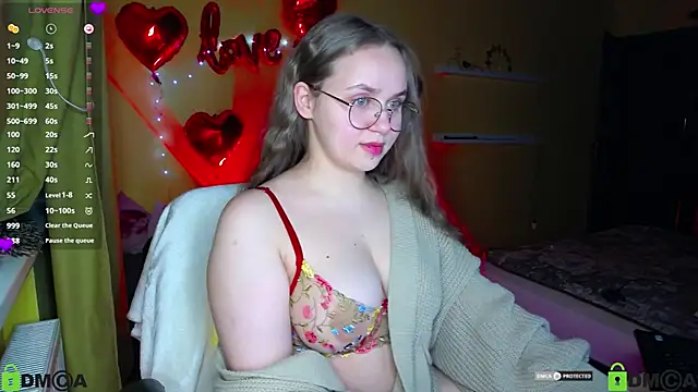 Lilysweet13 online show from February 16, 5:00 pm