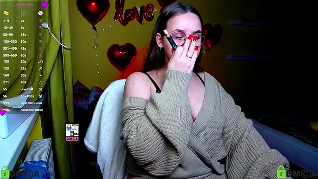 Lilysweet13 online show from February 12, 6:18 pm