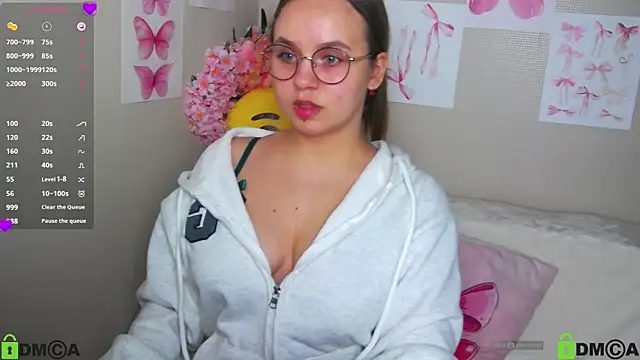 Lilysweet13 online show from October 3, 10:50 am