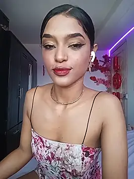 Snapshot of Aphrodite-777 chatting on February 20, 6:54 pm Aphrodite-777 online show from February 20, 6:54 pm