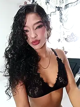 Snapshot of Aphrodite-777 chatting on March 18, 2:17 pm Aphrodite-777 online show from March 18, 2:17 pm
