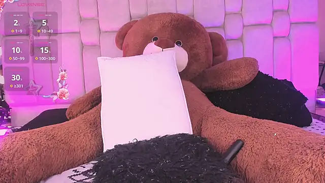 Daia Ortiz online show from November 13, 8:13 pm