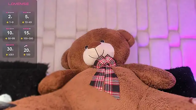 Daia Ortiz online show from November 26, 8:31 pm