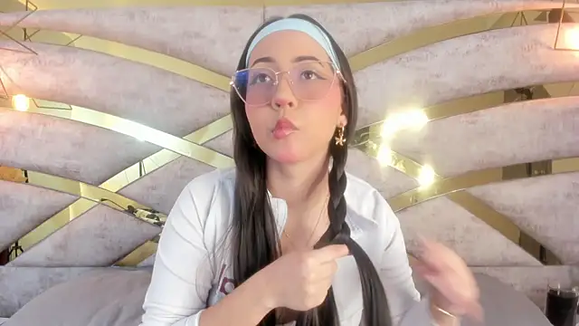 Sofiia Rossee  online show from November 5, 8:23 pm