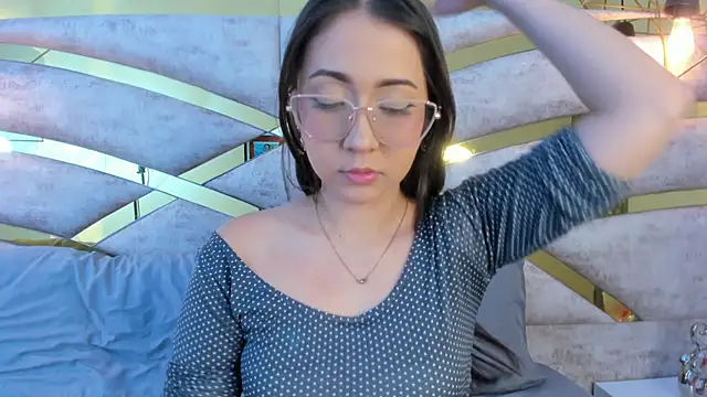 Sofiia Rossee  online show from October 30, 8:17 pm