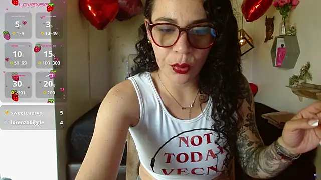 mia velvet1 online show from March 22, 5:36 pm