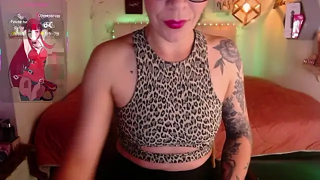 Snapshot of mia_velvet1 chatting on December 20, 3:26 pm mia velvet1 online show from December 20, 3:26 pm