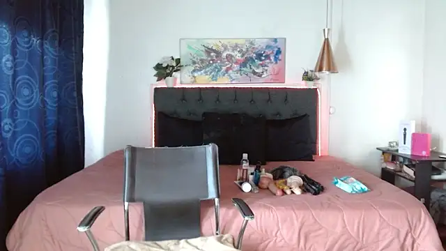 Snapshot of mia_velvet1 chatting on October 21, 2:38 pm mia velvet1 online show from October 21, 2:38 pm