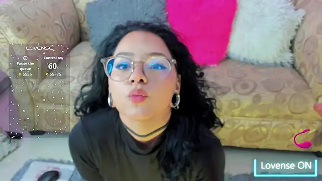 jenn cg online show from October 19, 8:22 pm