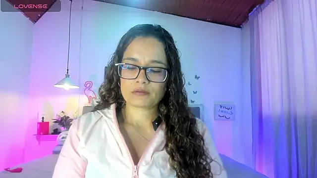 Rose Thompson1 online show from April 19, 1:45 pm