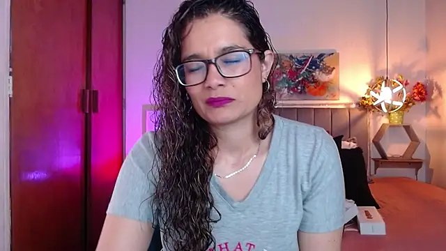 Rose Thompson1 online show from October 2, 1:36 pm