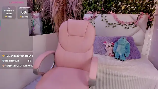 Abby Piink online show from December 13, 8:04 pm