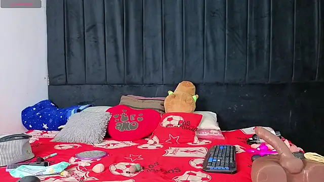 Snapshot of megan_stathann chatting on November 1, 11:09 pm megan stathann online show from November 1, 11:09 pm