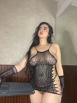 alisonnwalker2025 online show from February 28, 1:00 pm