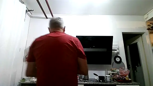 Berg Boy online show from April 7, 3:52 am