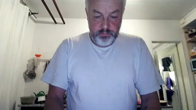 Berg Boy online show from November 5, 4:59 am