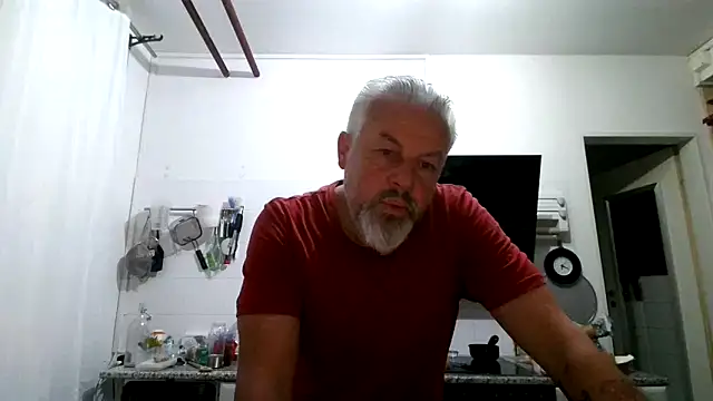 Berg Boy online show from April 10, 4:19 am