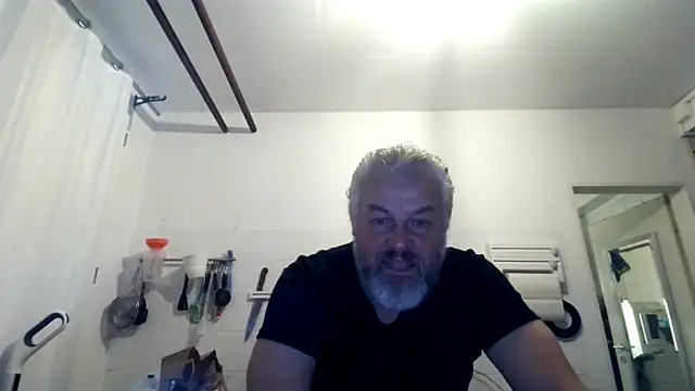 Berg Boy online show from December 16, 5:22 am