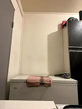 Hugo34bg online show from October 30, 2:32 am