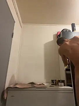 Hugo34bg online show from November 2, 2:27 am