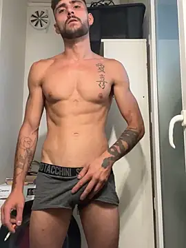 Hugo34bg online show from September 10, 5:45 pm