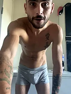 Hugo34bg online show from October 26, 1:11 pm