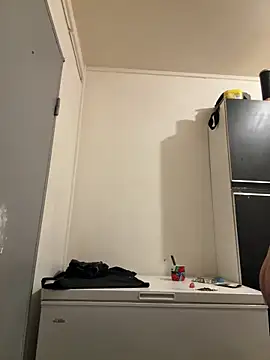 Hugo34bg online show from February 17, 1:25 am