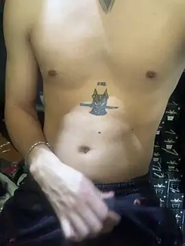 Snapshot of craxybaby chatting on October 6, 2:18 pm craxybaby online show from October 6, 2:18 pm