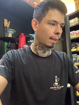 Snapshot of craxybaby chatting on October 19, 2:20 pm craxybaby online show from October 19, 2:20 pm