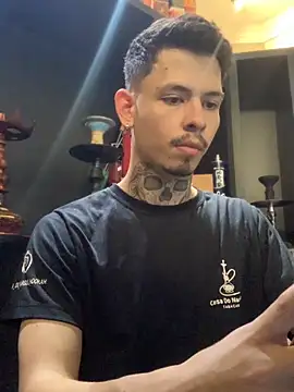 Snapshot of craxybaby chatting on November 29, 5:57 pm craxybaby online show from November 29, 5:57 pm