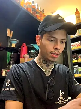 Snapshot of craxybaby chatting on October 27, 5:25 pm craxybaby online show from October 27, 5:25 pm