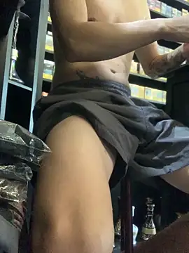 Snapshot of craxybaby chatting on November 23, 12:26 pm craxybaby online show from November 23, 12:26 pm