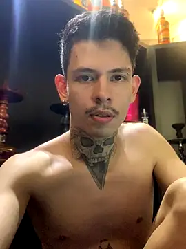 Snapshot of craxybaby chatting on December 16, 9:41 pm craxybaby online show from December 16, 9:41 pm