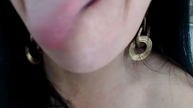 mommynasty online show from April 10, 6:31 am