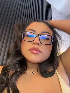 Alexa Madisson online show from April 15, 8:20 pm