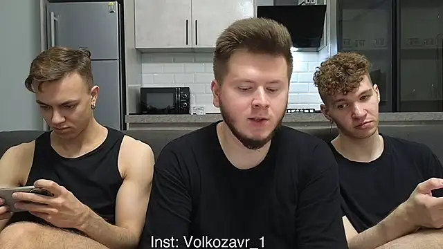 boys sobolisha online show from May 6, 9:19 pm