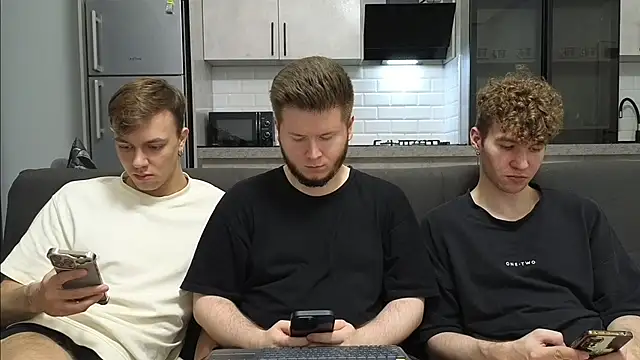boys sobolisha online show from June 6, 9:09 pm