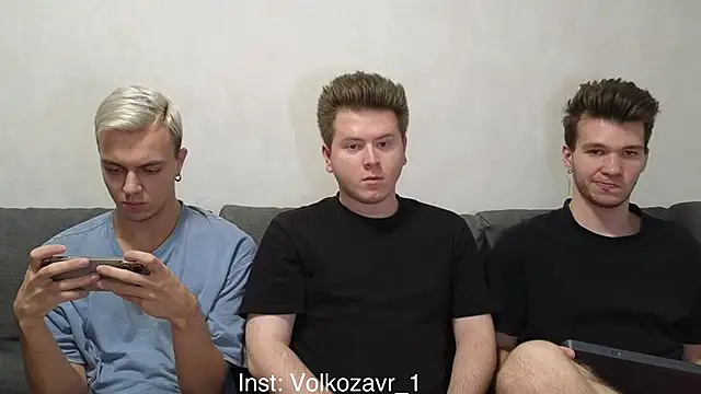 Snapshot of boys_sobolisha chatting on September 11, 10:10 pm boys sobolisha online show from September 11, 10:10 pm