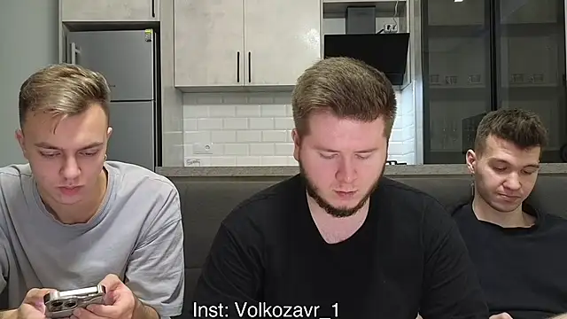 boys sobolisha online show from December 1, 8:42 pm