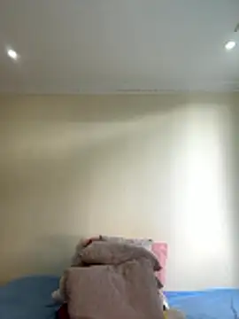 Ivelleee  online show from January 5, 8:01 pm