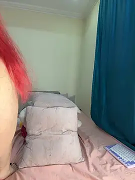 Snapshot of Ivelleee_ chatting on September 24, 11:32 pm Ivelleee online show from September 24, 11:32 pm